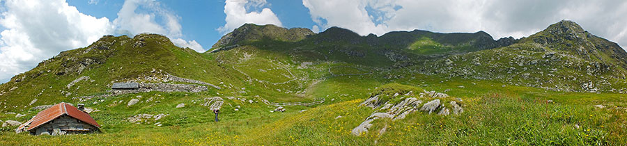 Al Bivacco Zamboni da Madonna delle nevi (il 5 luglio 2013)